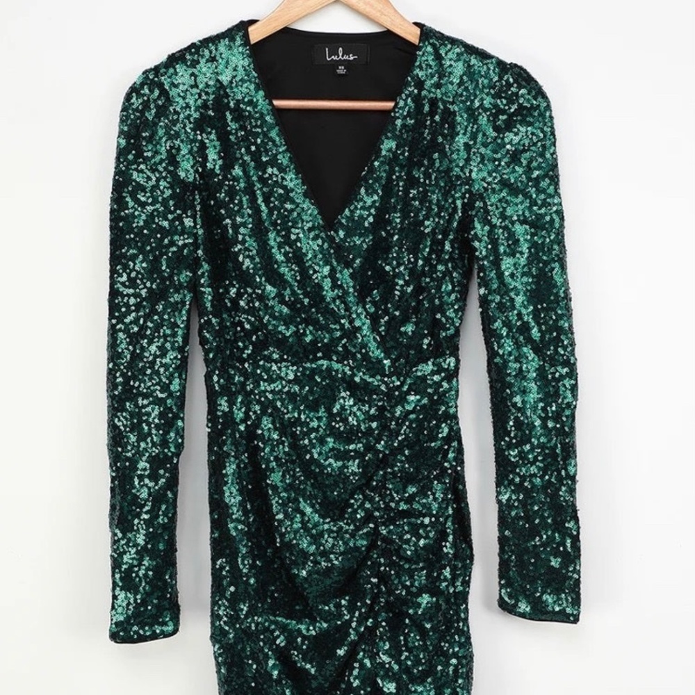 Lulus Get Festive Emerald Green Sequin Bodycon Mini Dress!